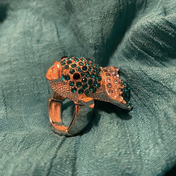 Silver and Gold Fish Rings - Picture 12 of 13